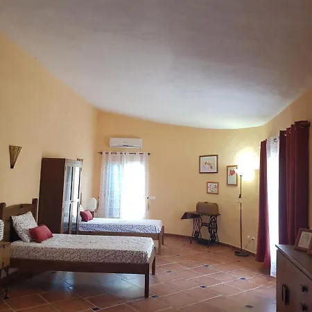Holiday home Casa Do Avo Manel I Salir